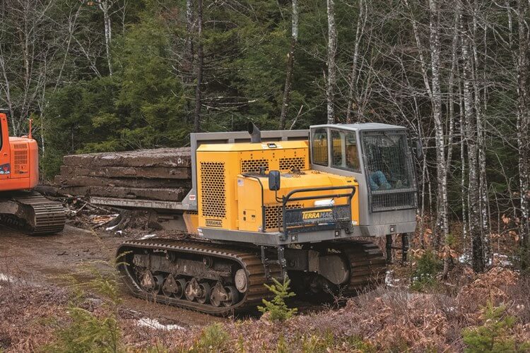 RT14R with flat bed hauling mats