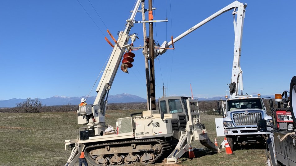 Terramac RT9U with Terex 6060 Digger Derrick